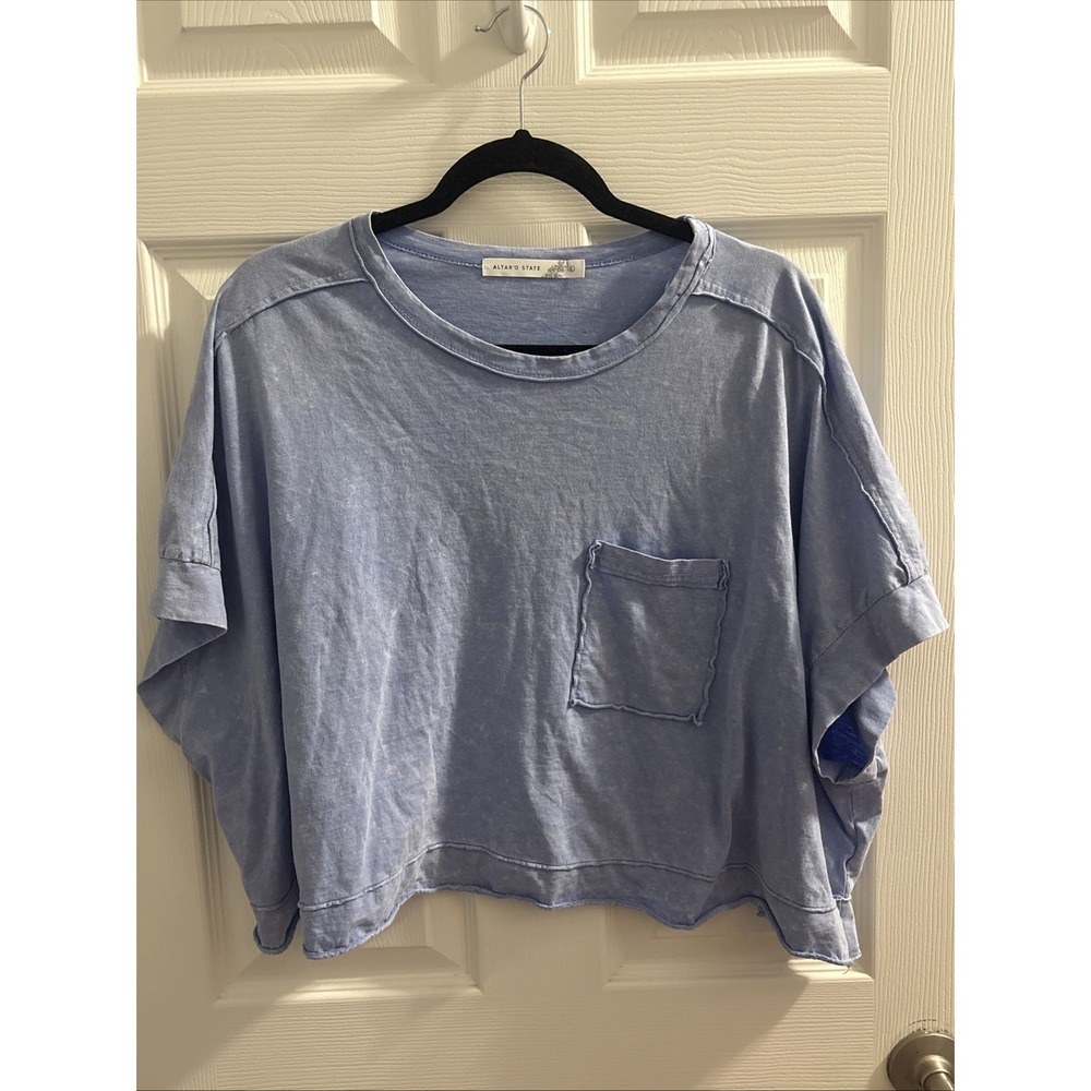 Altar'd State Blue  Ribbed Cropped Boxy Oversized Tee Size L